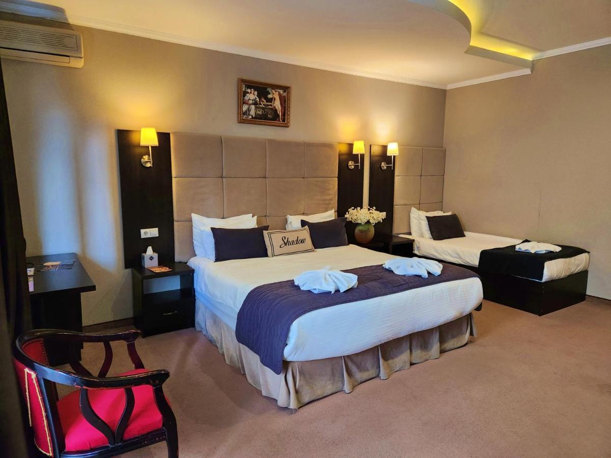 Shadow Boutique Hotel & Spa Kişinev Dış mekan fotoğraf