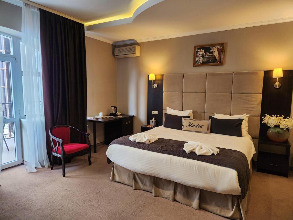 Shadow Boutique Hotel & Spa Kişinev Dış mekan fotoğraf
