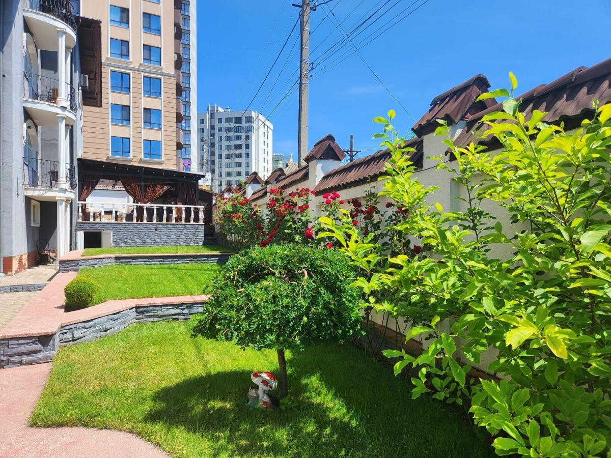 Shadow Boutique Hotel & Spa Kişinev Dış mekan fotoğraf